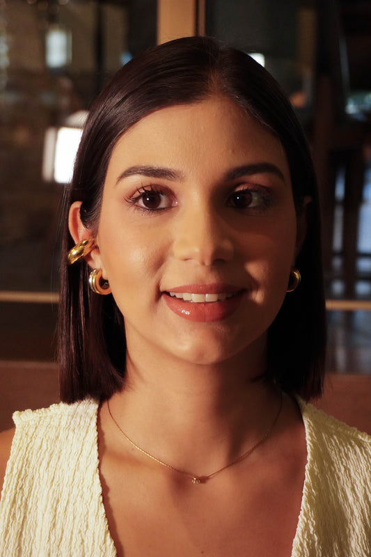 Solitaire Pendant Thin Chain Necklace