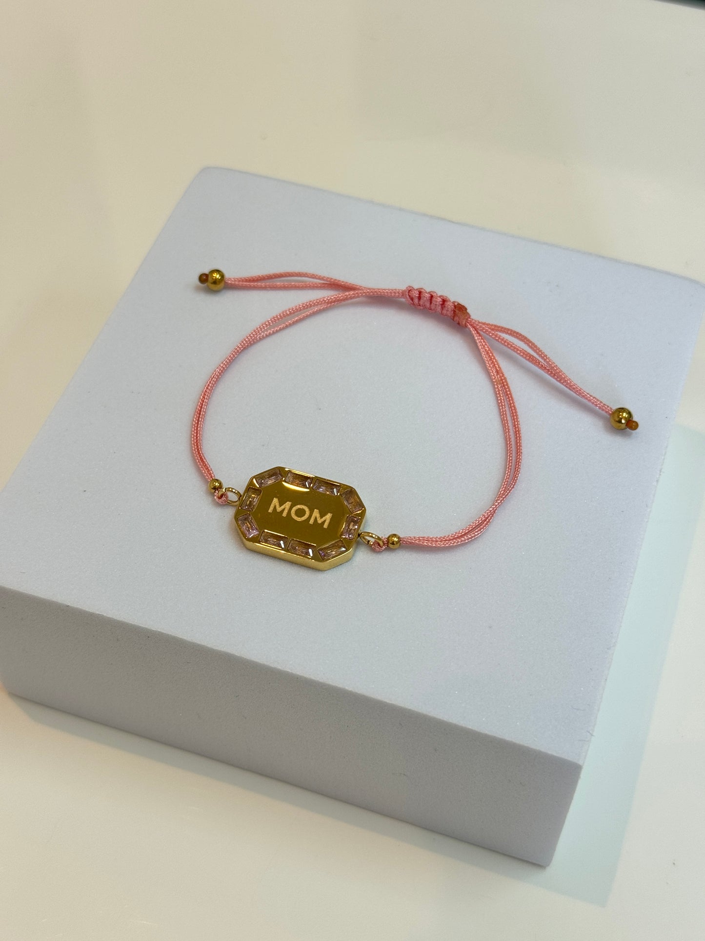 MOM Crystal Suni Band