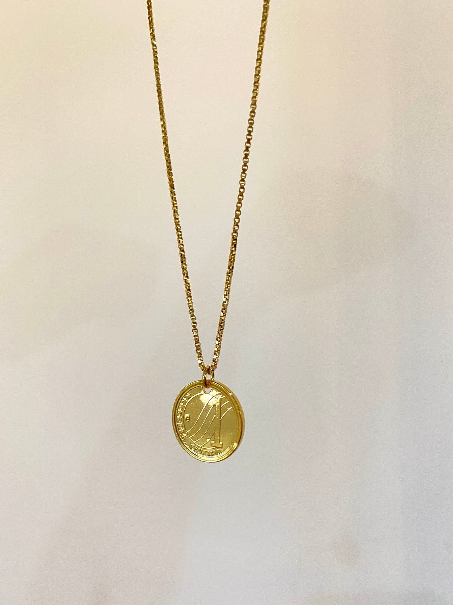 Golden Bolivr Necklace