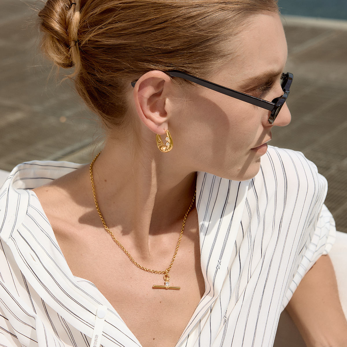 Rolo Chain Crystal T-Bar Necklace