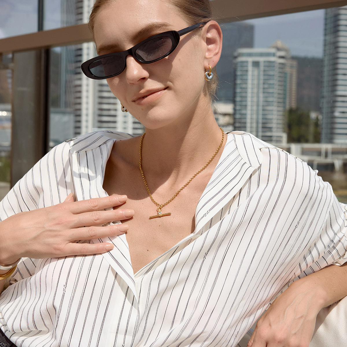 Rolo Chain Crystal T-Bar Necklace
