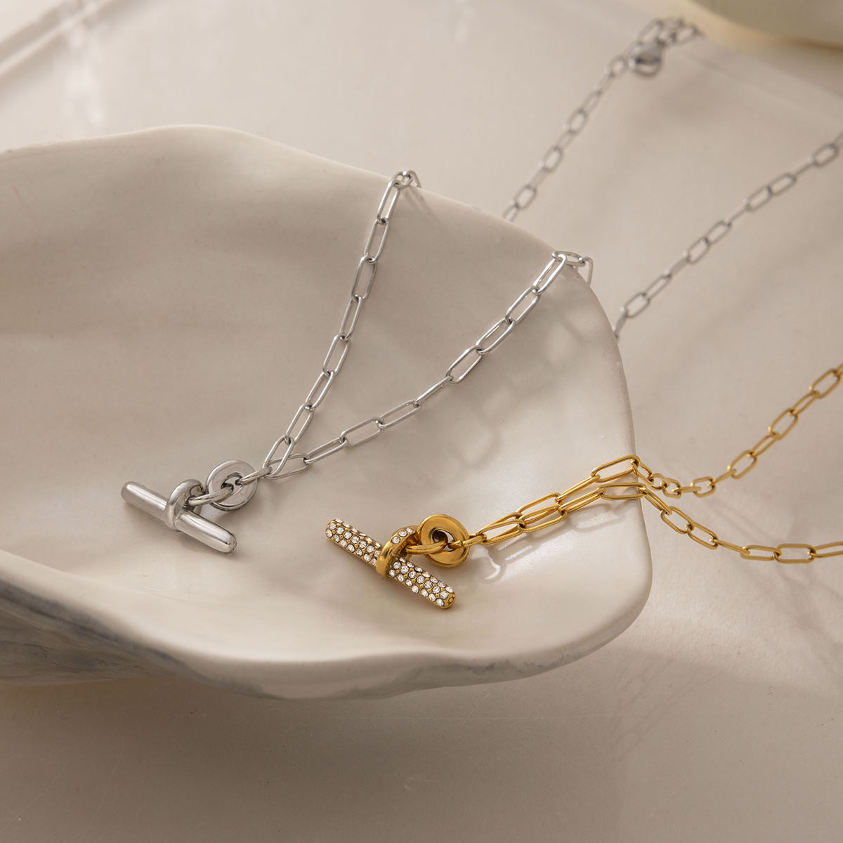 T-Bar Paperclip Chain Necklace