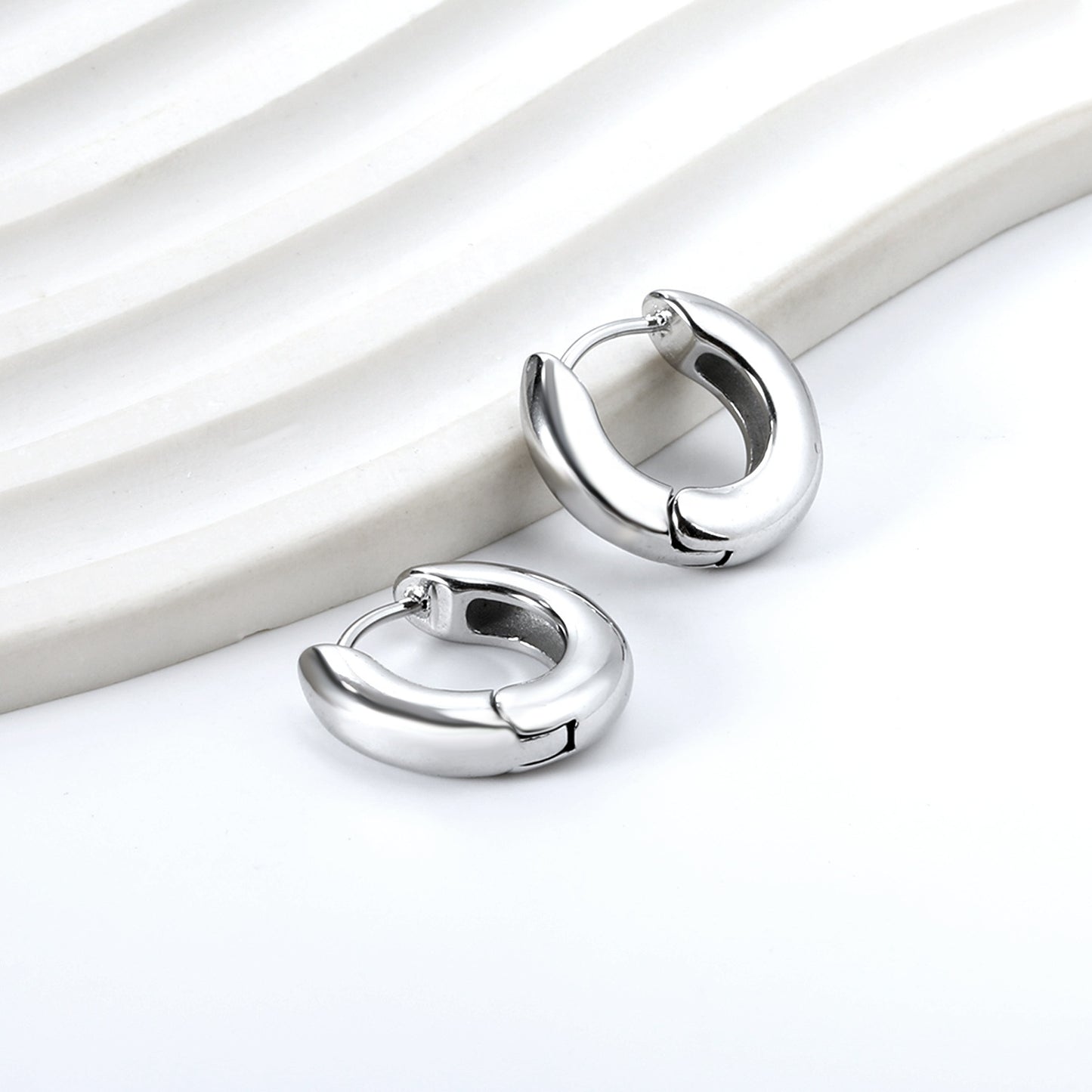 Silver Mini Thick Huggies